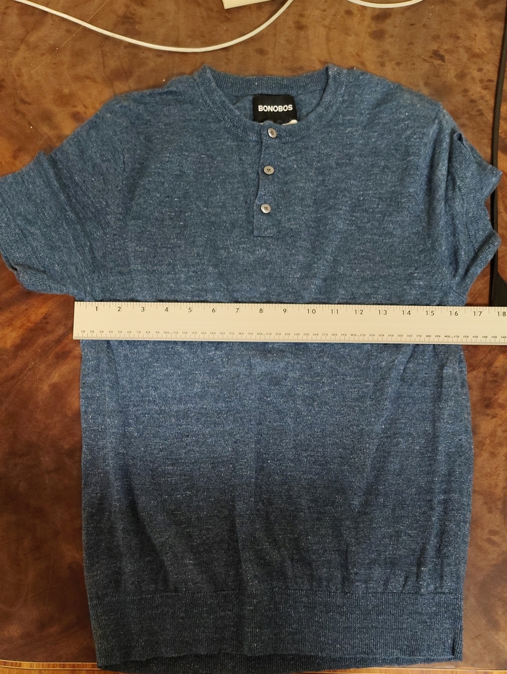 Bonobos Blue Linen Heather Short Sleeve Henley Medium